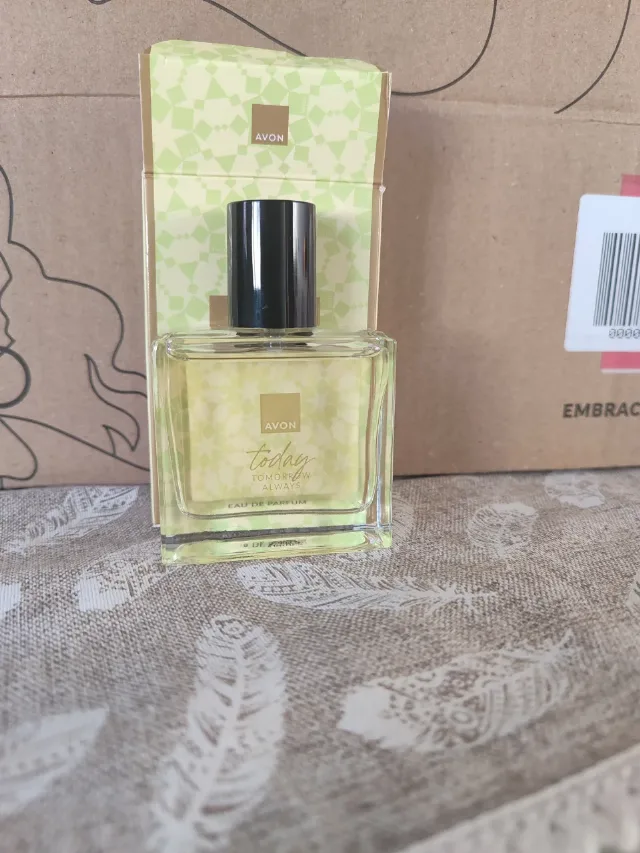parfum  cu un miros de toamná. – fotografia 2 din 2