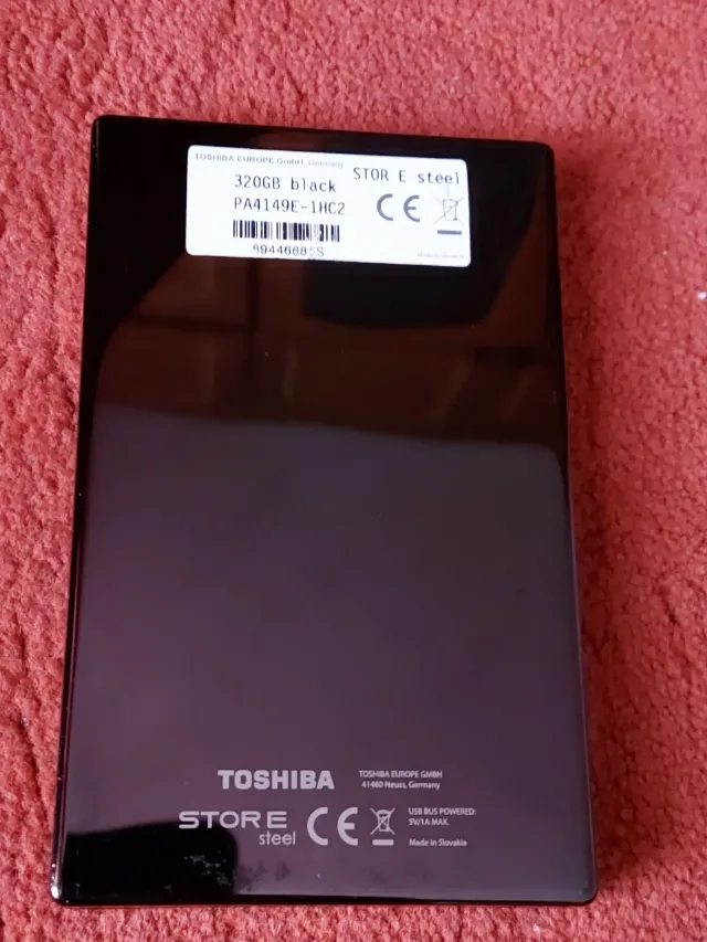 vînd hard extern Tosiba – fotografia 2 din 4