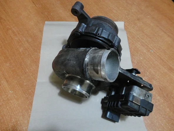 Vand turbina (turbosuflanta) de Land Rover Freelander 2 – fotografia 3 din 6