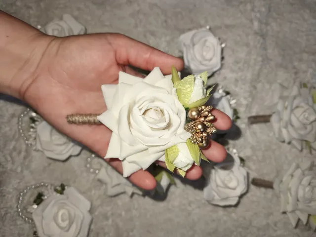 Accesorii elegante pentru nuntă – fotografia 4 din 7