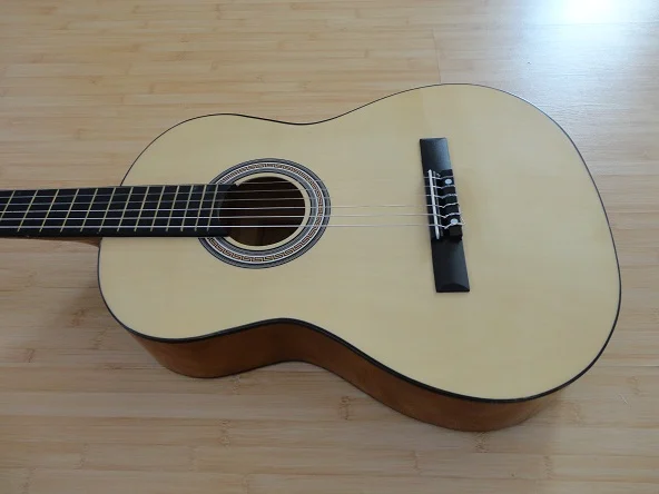 Chitara clasica originala Delson in stare perfecta – Craiova, Dolj