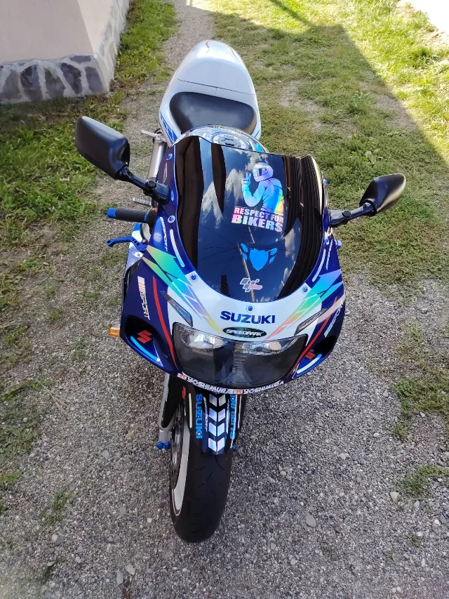 SUZUKI GSXR 600 ! ca NOU – fotografia 7 din 8