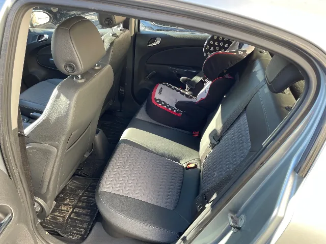 Opel Corsa D, 1.4 MPI benzină 100CP, cutie Automată – 140.000 reali (dețin raport CARVERTICAL) – fotografia 5 din 8
