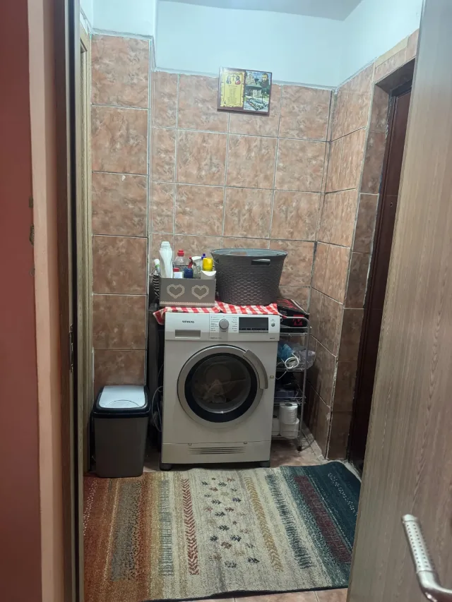 Vând apartament cu o cameră 27 mp ,centrală proprie – fotografia 2 din 5
