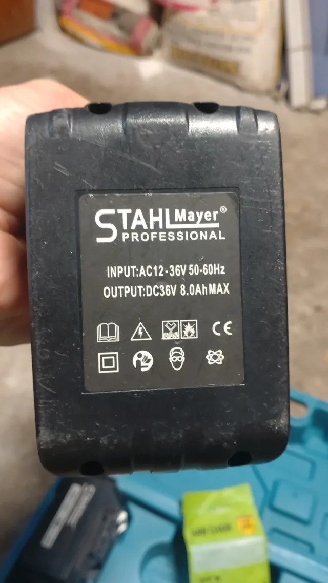 Minifierastrau cu acumulator – StahlMayer – fotografia 3 din 7
