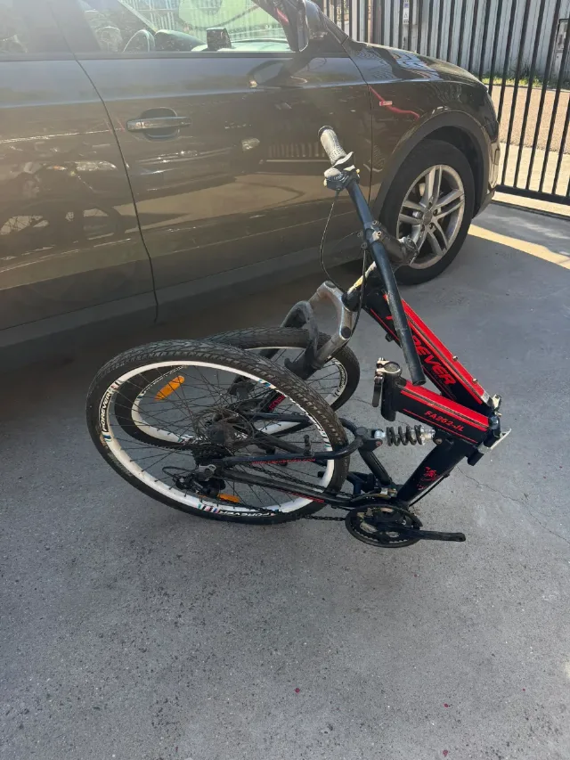 Bicicleta pliabila incompleta – fotografia 3 din 4