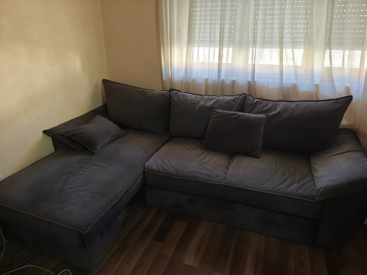 colțar extensibil – fotografia 1 din 2