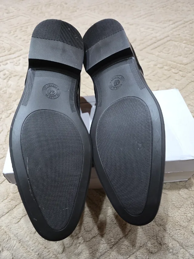 Pantofi lacuiti piele artificiala. – fotografia 4 din 4