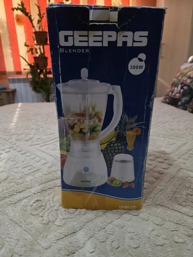 Blender Geepas 300w. – fotografia 5 din 5