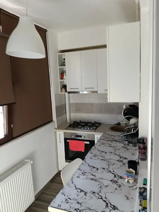 DE ÎNCHIRIAT APARTAMENT DOUA CAMERE – fotografia 4 din 8