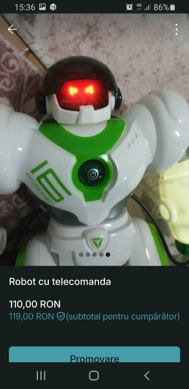 robot inteligent – fotografia 3 din 5