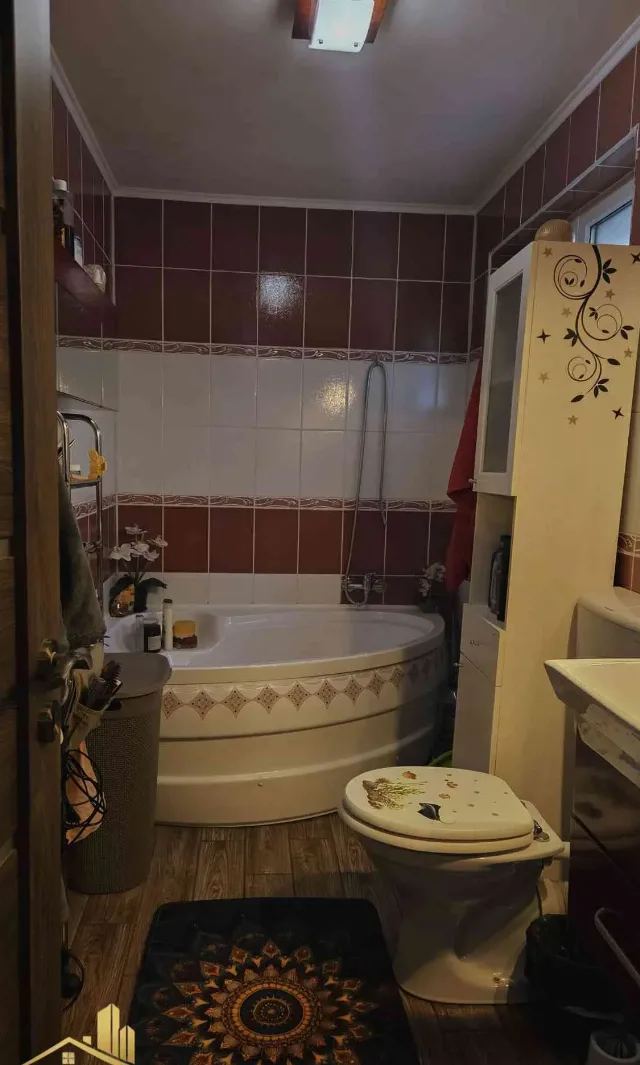 Apartament Mansarda – fotografia 5 din 6