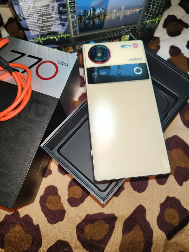 Nubia z70 ultra 5G 512 gb – fotografia 3 din 4