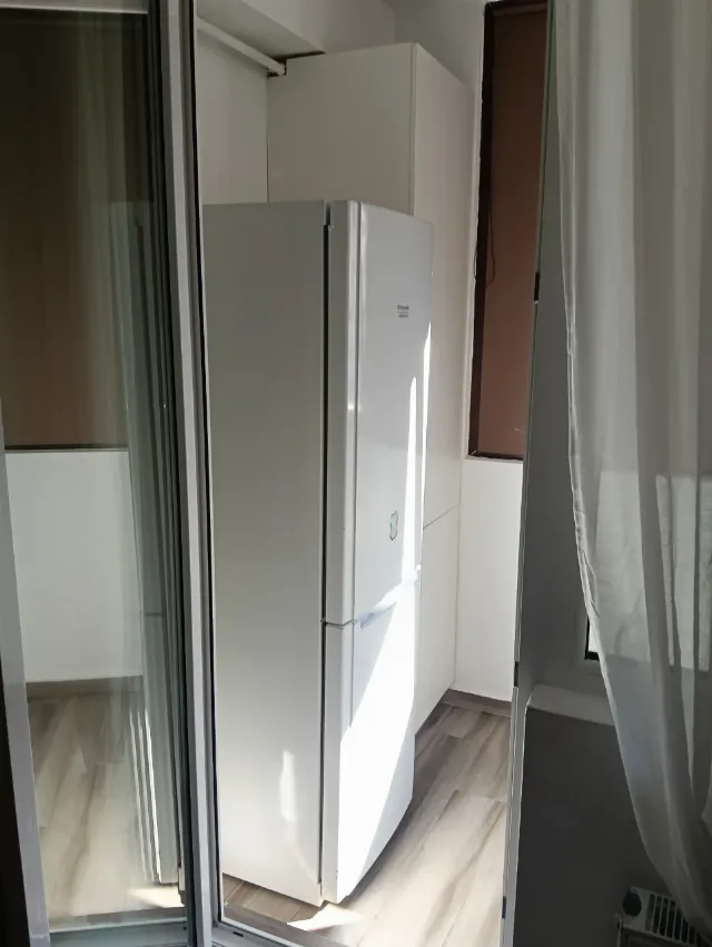 DE ÎNCHIRIAT APARTAMENT DOUA CAMERE – fotografia 6 din 8