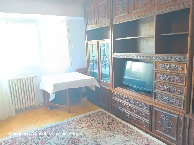 Podu Ros Palas apartament 3 camere decomandat 70 mp cu CT – fotografia 6 din 8