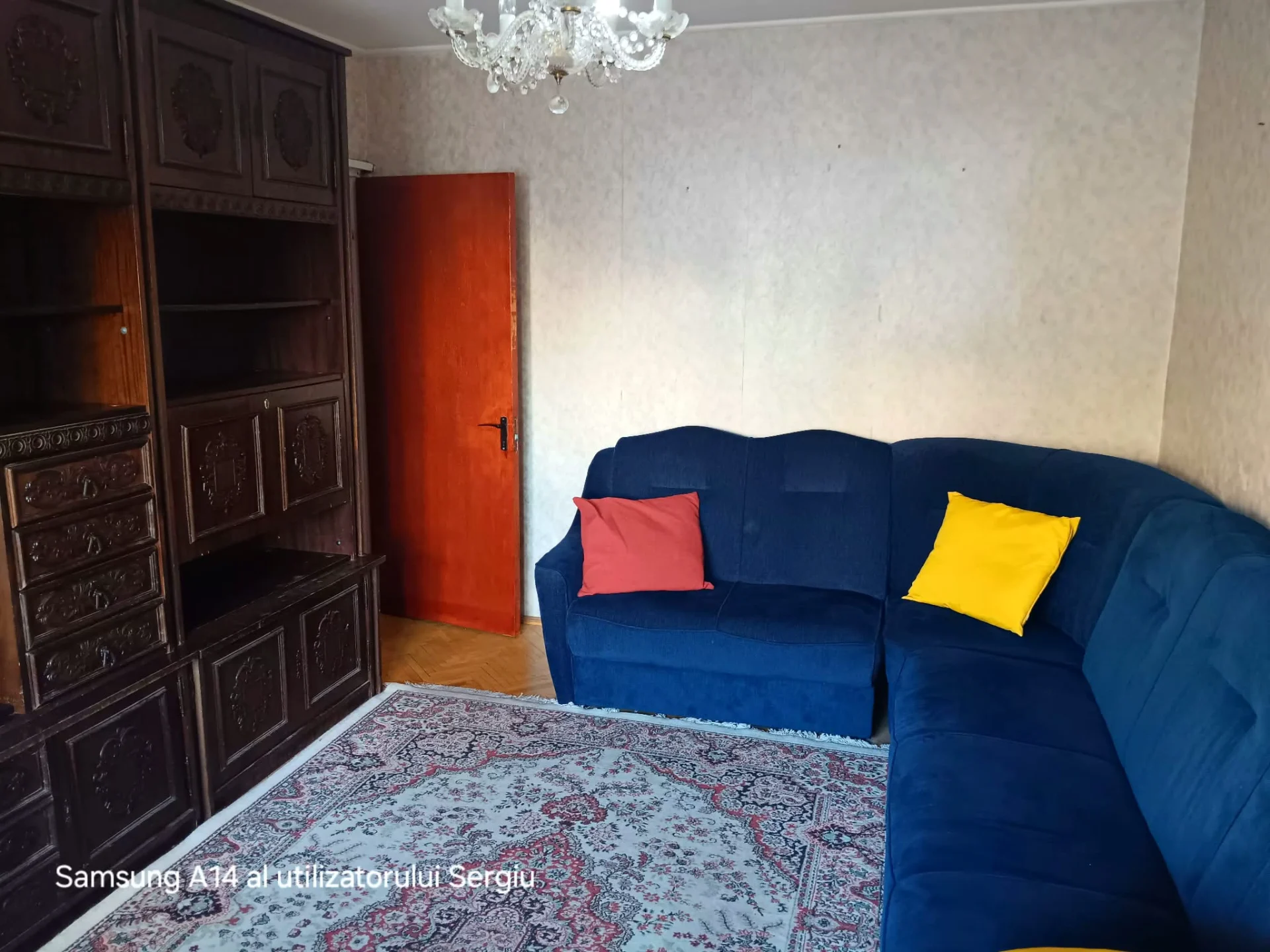 Podu Ros Palas apartament 3 camere decomandat 70 mp cu CT – Iasi, Iași
