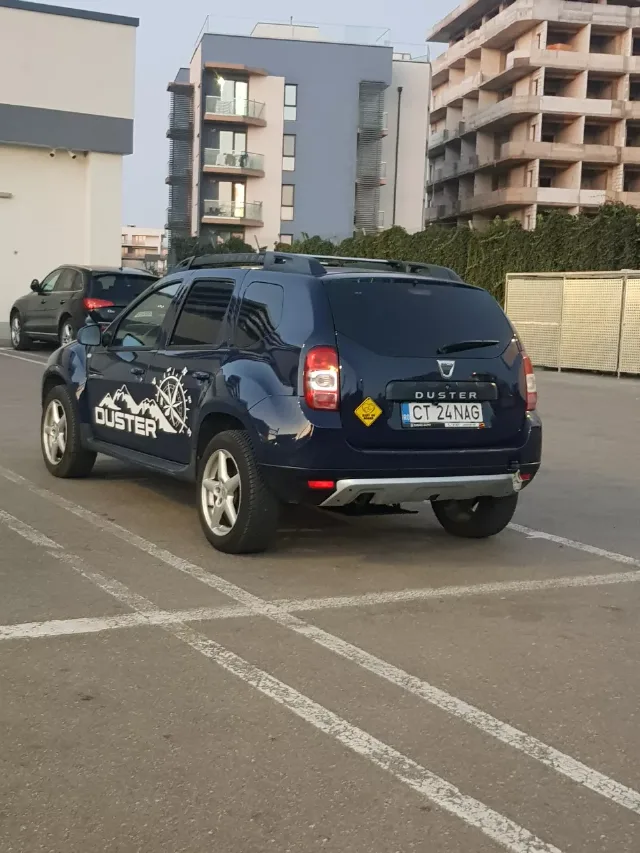 Dacia Duster 2015 4x4 – fotografia 5 din 8