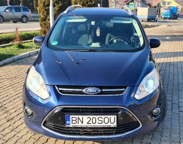 vând Ford focus grand c-max , 2.0 tdci , automat , titanium – fotografia 1 din 8