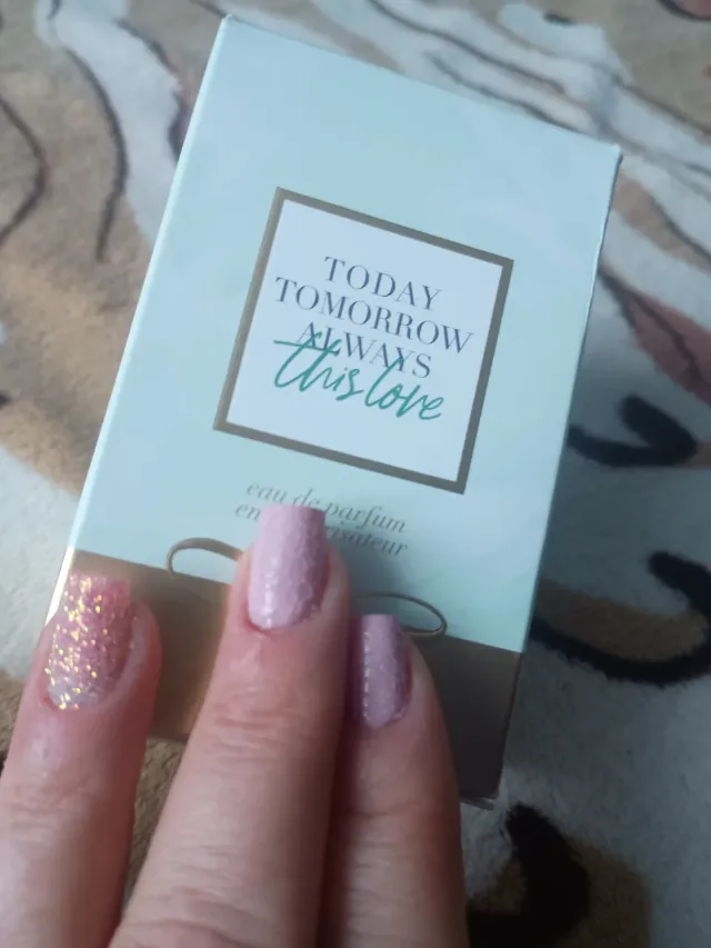produse Avon 50 – fotografia 6 din 8