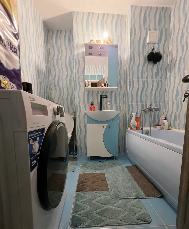 Apartament cu două camere (vând sau schimb cu casă) – fotografia 7 din 7