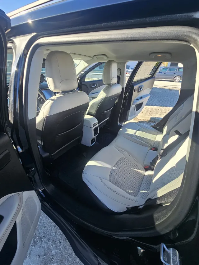 Jeep Compass 2.0, 4X4, 170cp – fotografia 4 din 8