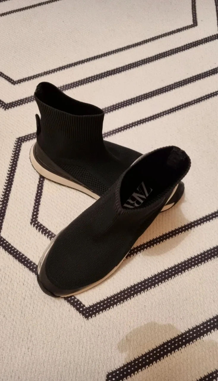 Sneakers high - black, ZARA , marime 35 – București, București