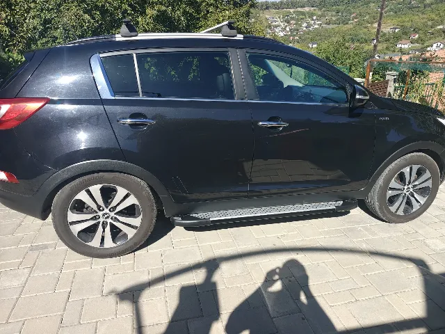 vând kia Sportage , 2.0 crdi , automata , 4x4 , 2012 – fotografia 5 din 8