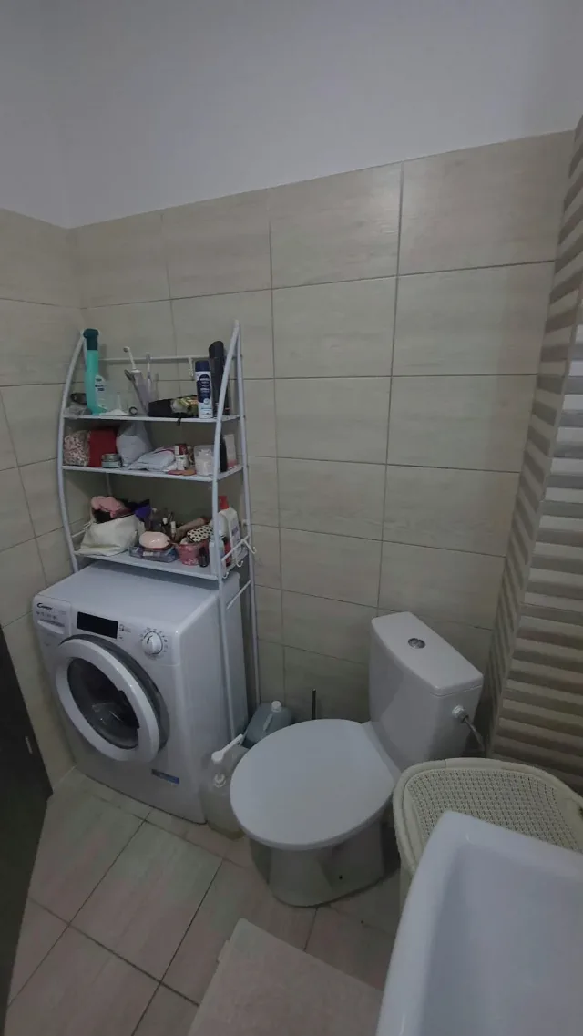 Vînzare apartament – fotografia 6 din 7