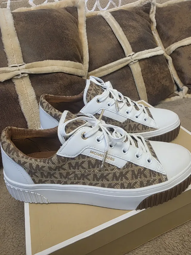 Adidas Michael Kors – fotografia 3 din 8