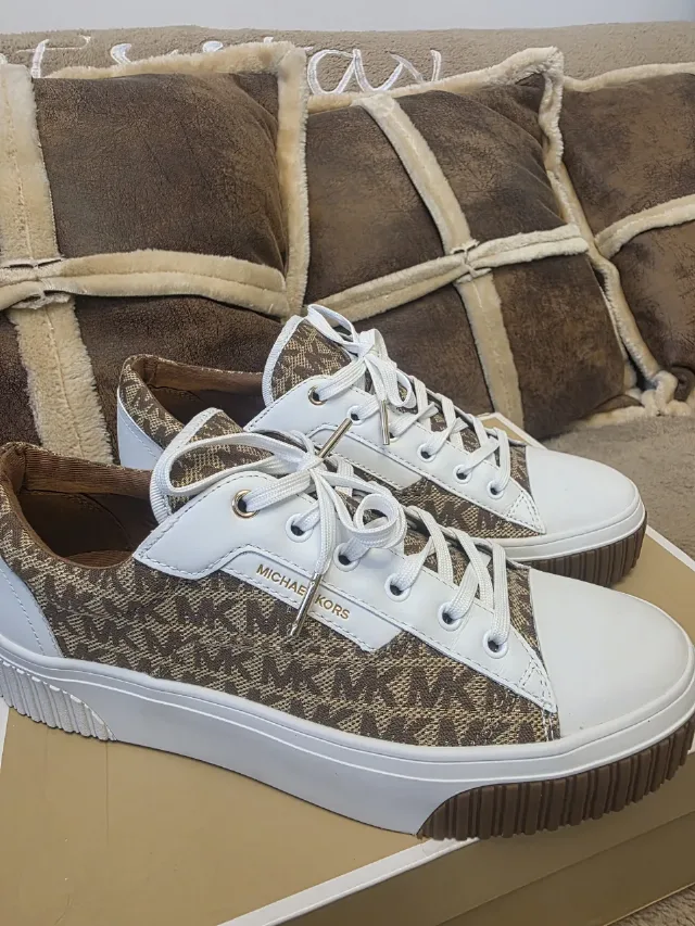 Adidas Michael Kors – fotografia 4 din 8