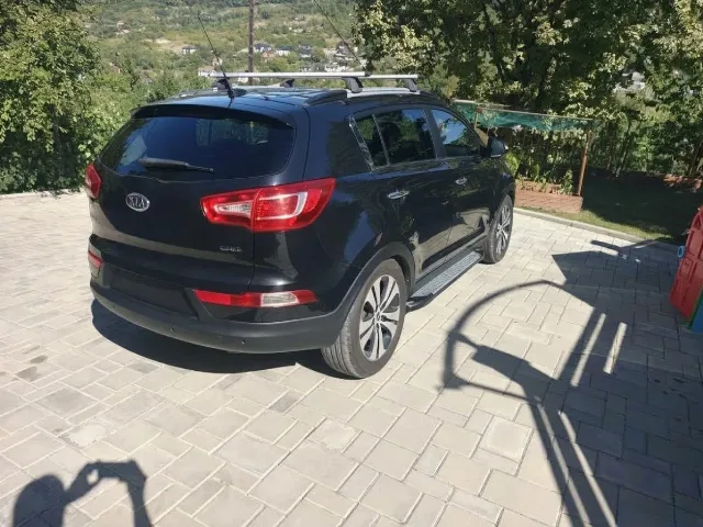 vând kia Sportage , 2.0 crdi , automata , 4x4 , 2012 – fotografia 3 din 8