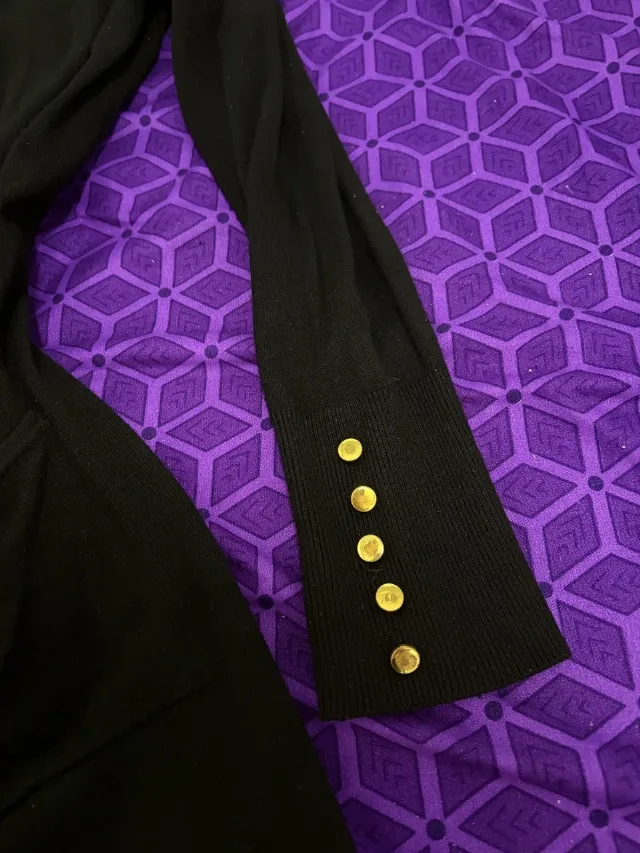Cardigan negru Primark cu buzunare și nasturi aurii – M – fotografia 2 din 5