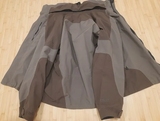 Geaca Schoffel waterproof  Gore-Tex mărimea 48 – fotografia 2 din 8