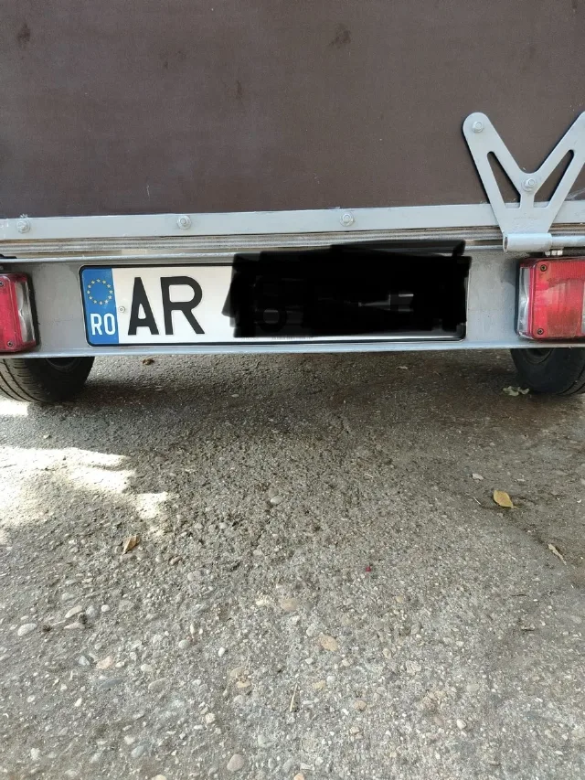 Vând remorcă 750 kg – fotografia 6 din 6