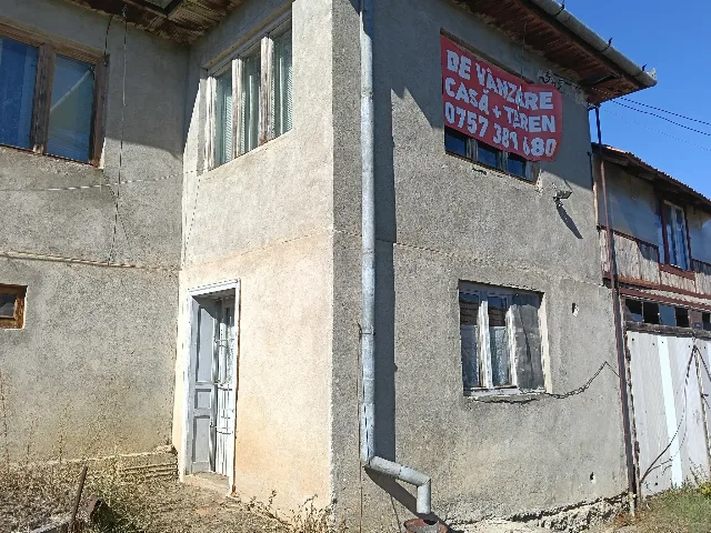 Casă + Teren extravilan – fotografia 3 din 8