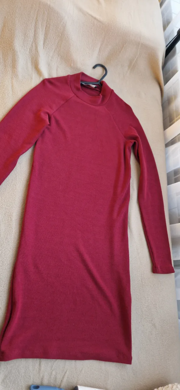 Rochie Bershka . – fotografia 2 din 5