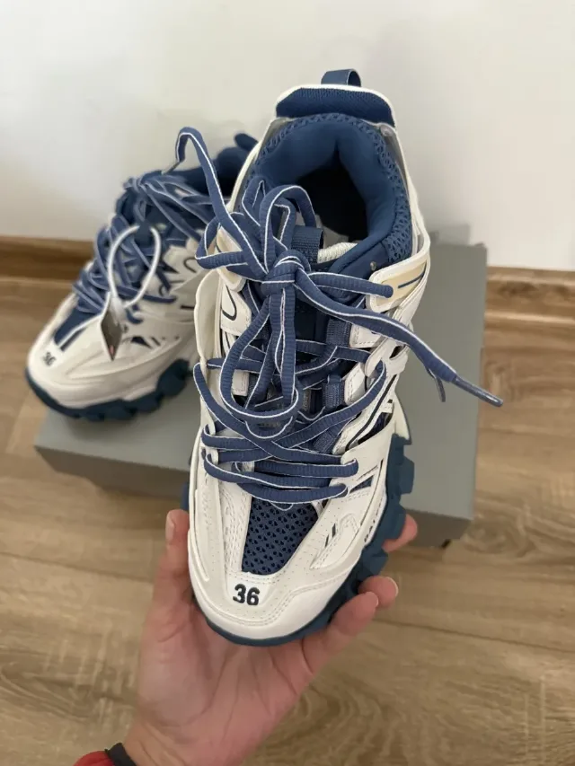 Adidasi unisex mărime la poze – fotografia 5 din 6