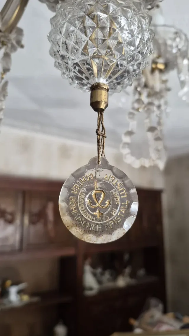 Candelabru din cristal. – fotografia 3 din 3