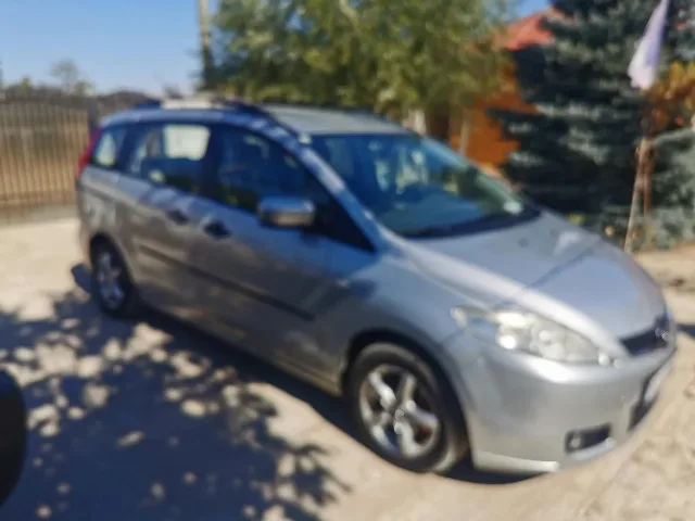 Mazda 5 hatchback – fotografia 2 din 5