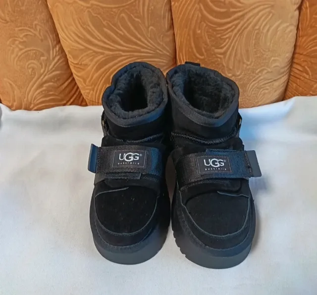 Ghete damă tip UGG imblănite – fotografia 3 din 7
