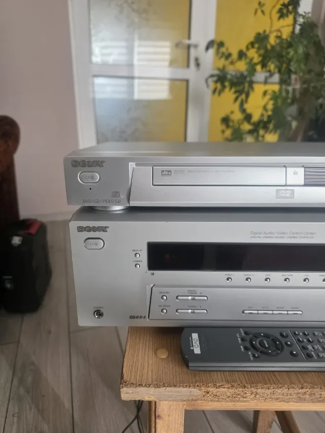 Sistem audio HiFi clasic Sony – fotografia 3 din 5