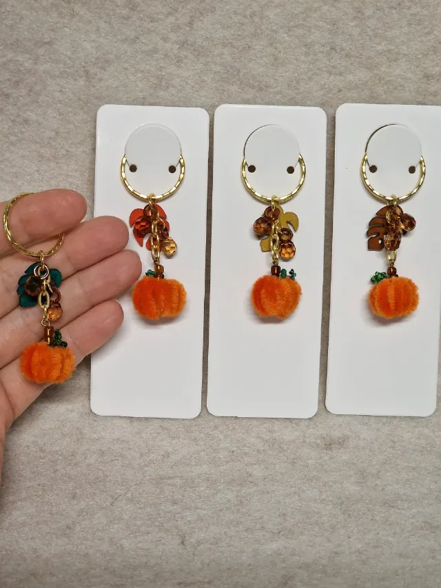Accesoriu de toamnă – fotografia 5 din 6