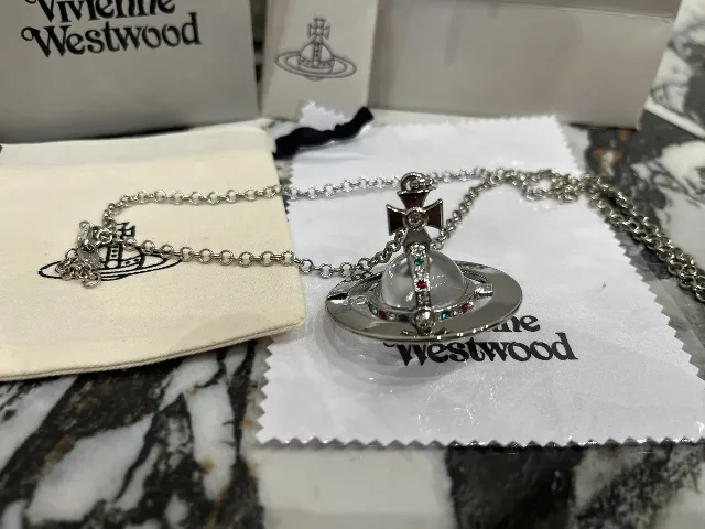 Lănțișor Vivienne Westwood – fotografia 2 din 5