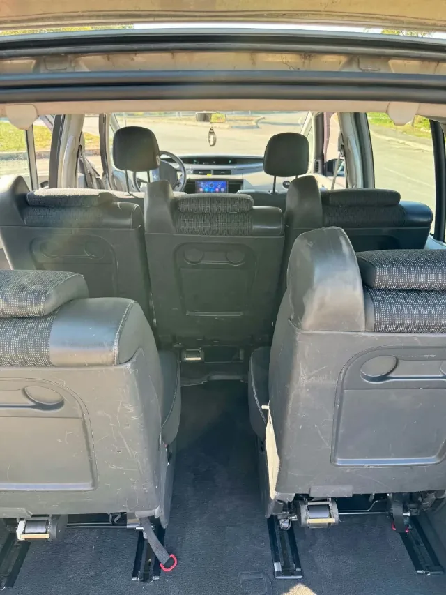 Vând Renault Grand Espace an 2005 – fotografia 5 din 7