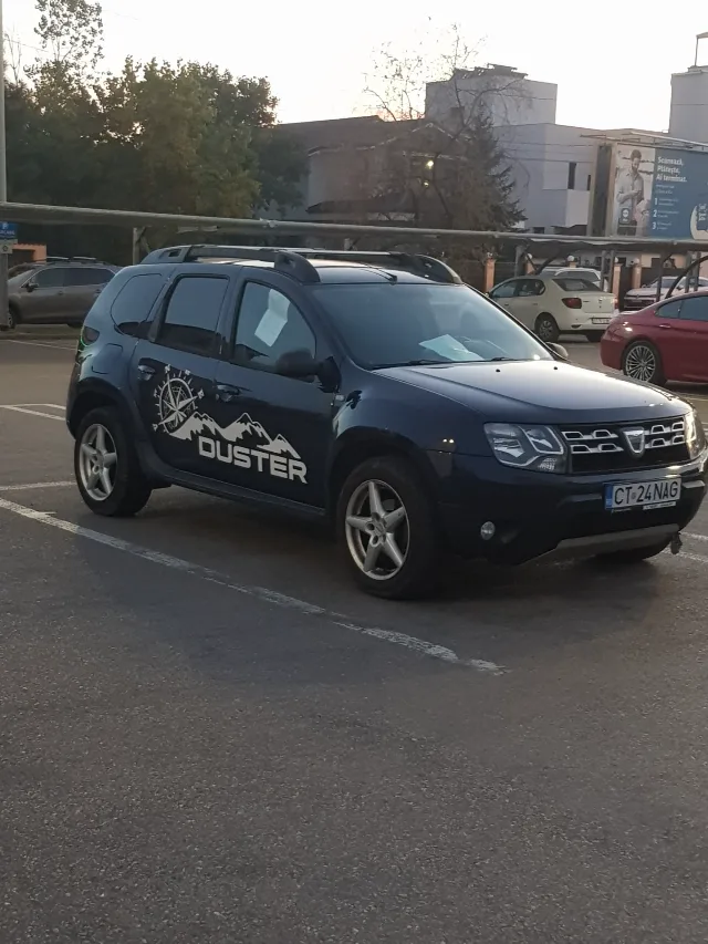 Vand Dacia Duster 2015 4x4 – fotografia 3 din 7