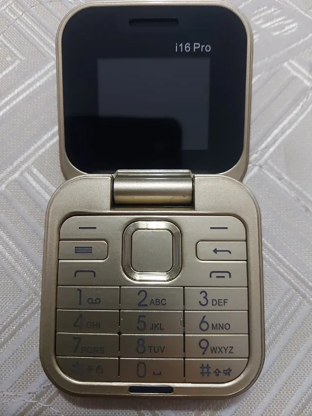 vînd mini telefon nou dual sim – fotografia 2 din 5
