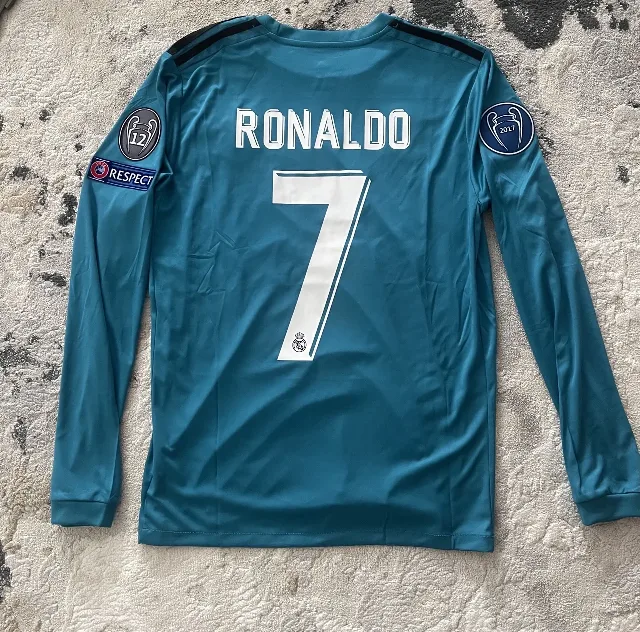 Tricou fotbal Ronaldo mărimea M – Oradea, Bihor