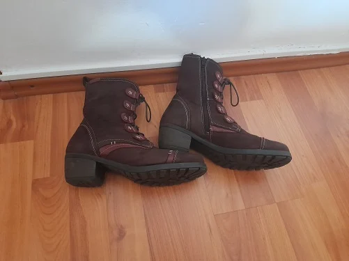 Ghete din piele naturala Gitanos marimea 38 – Craiova, Dolj