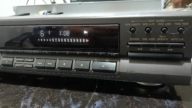CD player deck Technics sl-pg 360 – fotografia 7 din 8