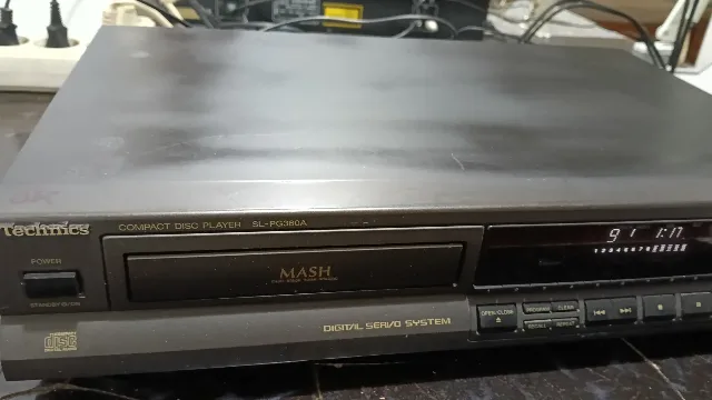 CD player deck Technics sl-pg 360 – fotografia 2 din 8